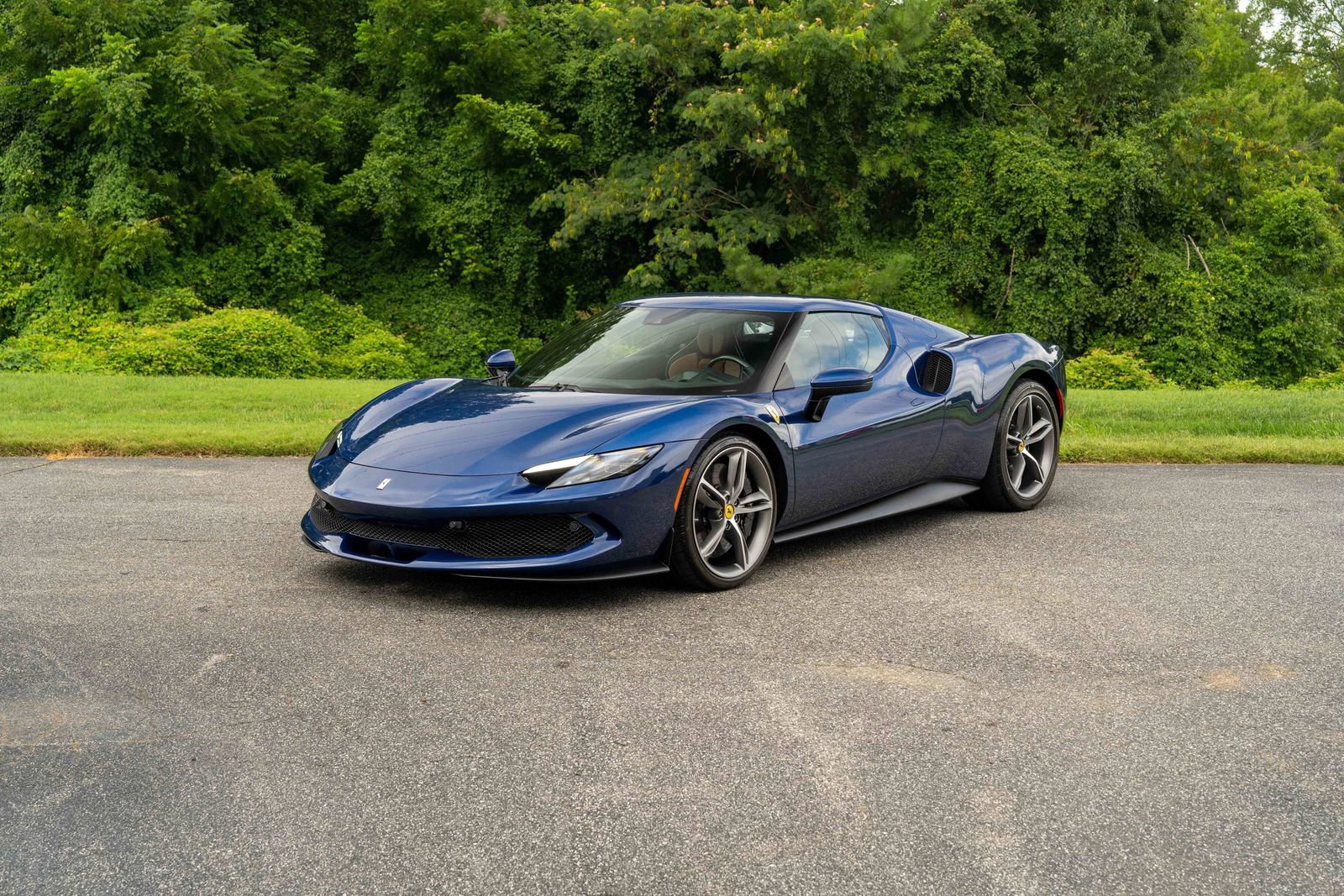 2023 Ferrari 296 GTB Base photo 4
