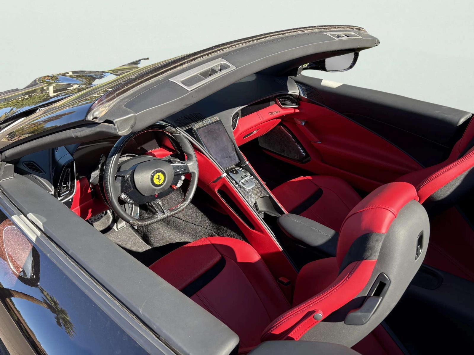 2024 Ferrari Roma Base photo 4