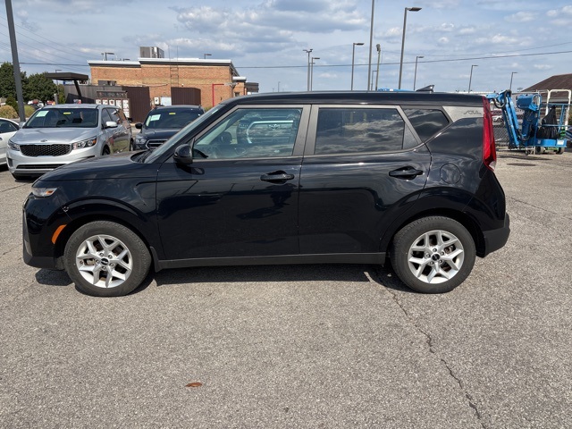 2022 Kia Soul S photo 4