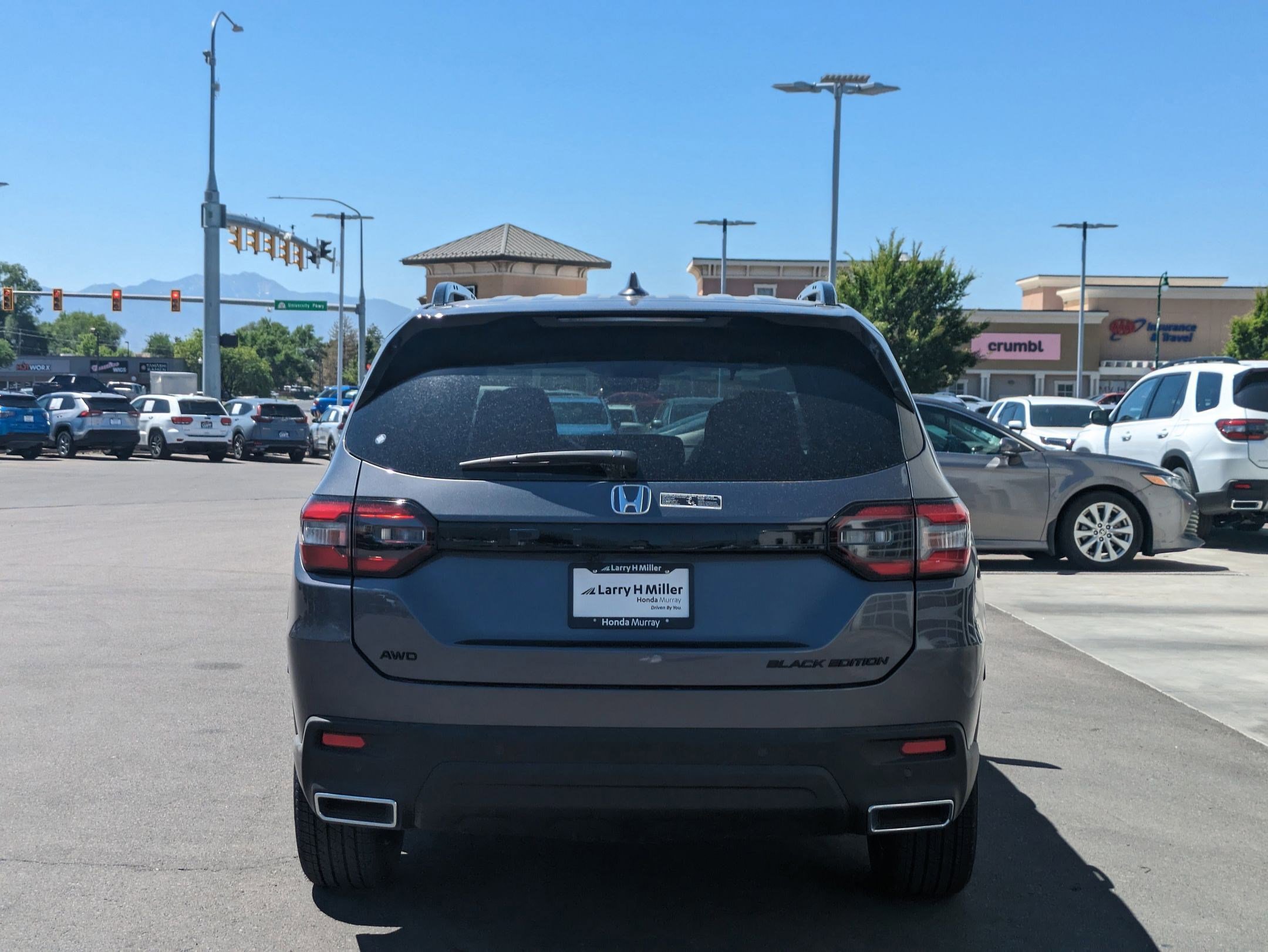2025 Honda Pilot Black Edition photo 4