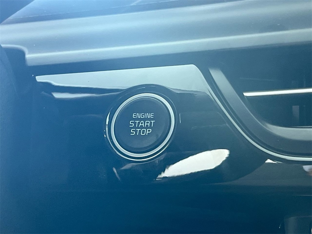 2026 Kia Seltos S photo 19