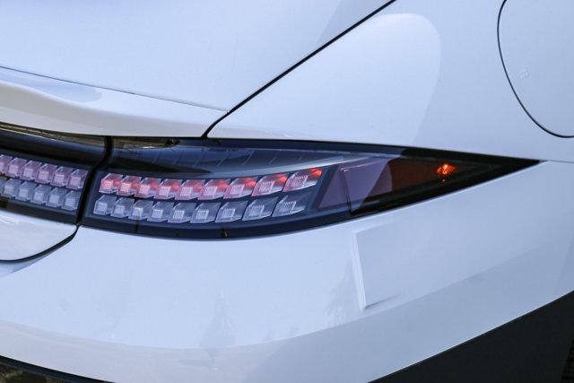 New 2025 Serenity White Hyundai SEL image 40