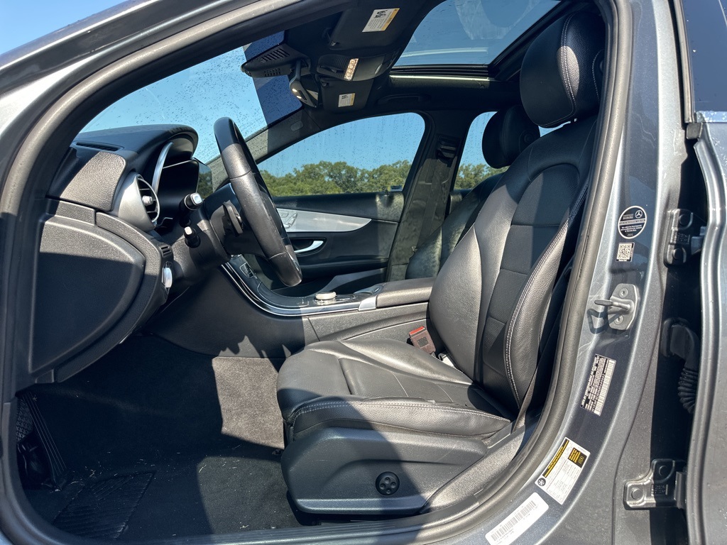 2021 Mercedes Benz C 300 photo 10