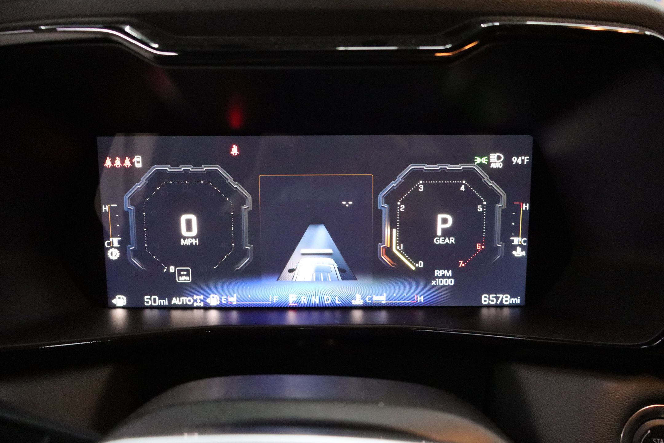 2024 Chevrolet Colorado LT photo 13