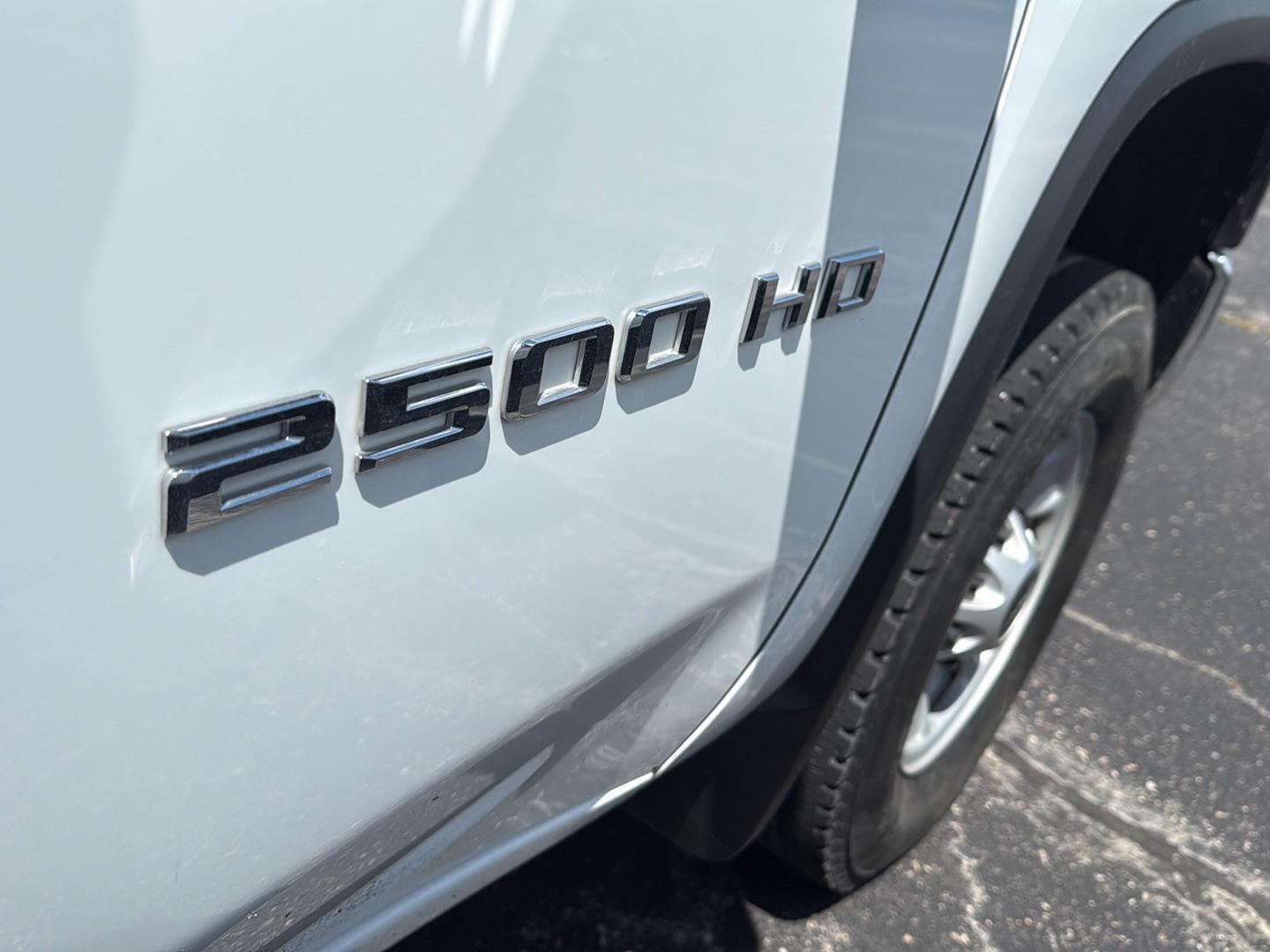 2023 Chevrolet Silverado 2500HD Work Truck photo 11