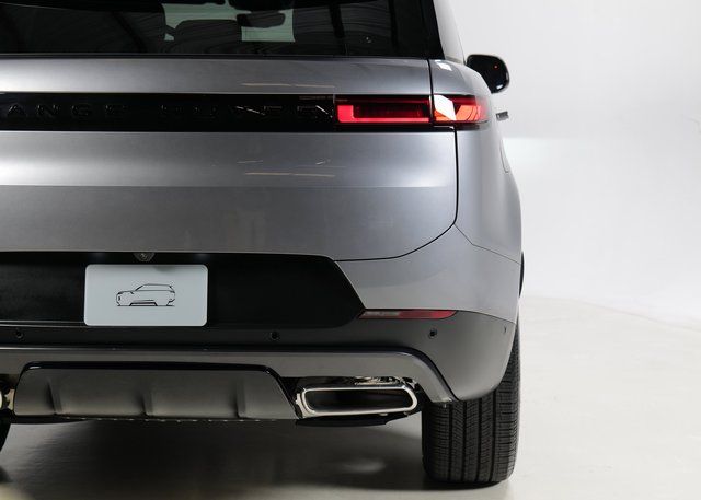 2025 Land Rover Range Rover Sport SE photo 25
