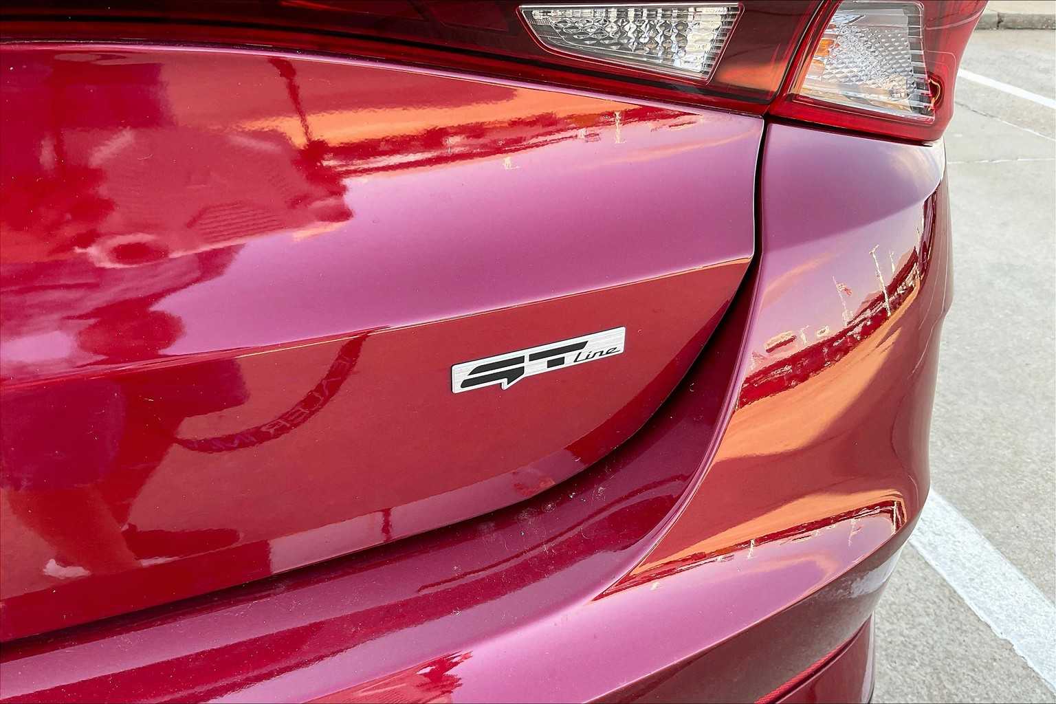 2023 Kia K5 GT-Line photo 8