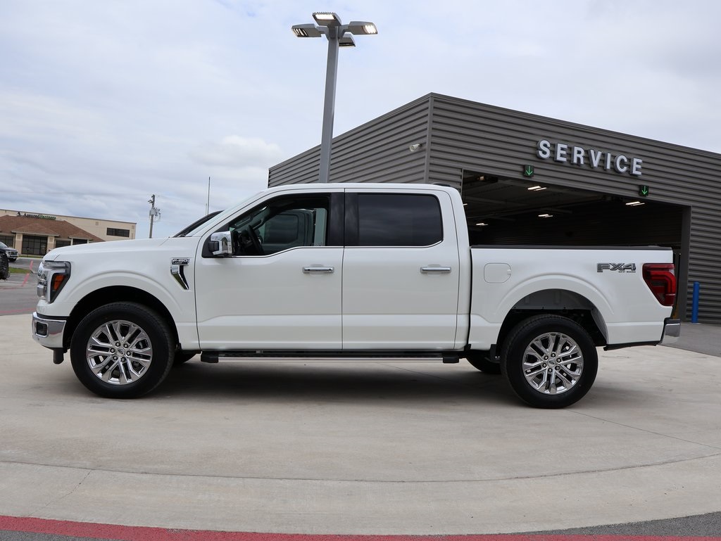 2025 Ford F-150 Lariat photo 2