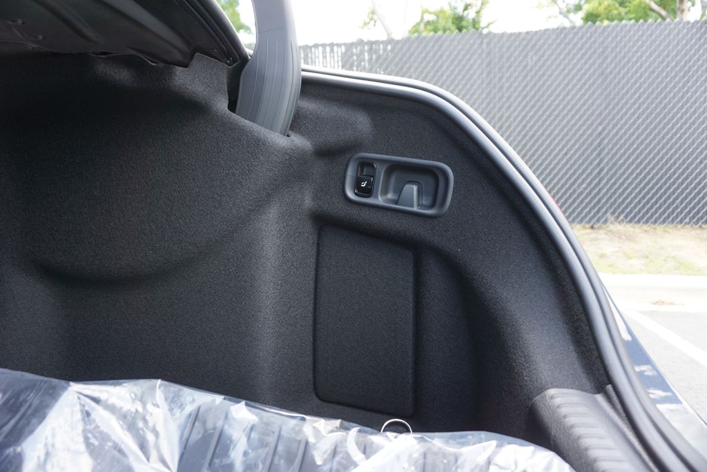 2025 Mercedes Benz C 300 photo 63