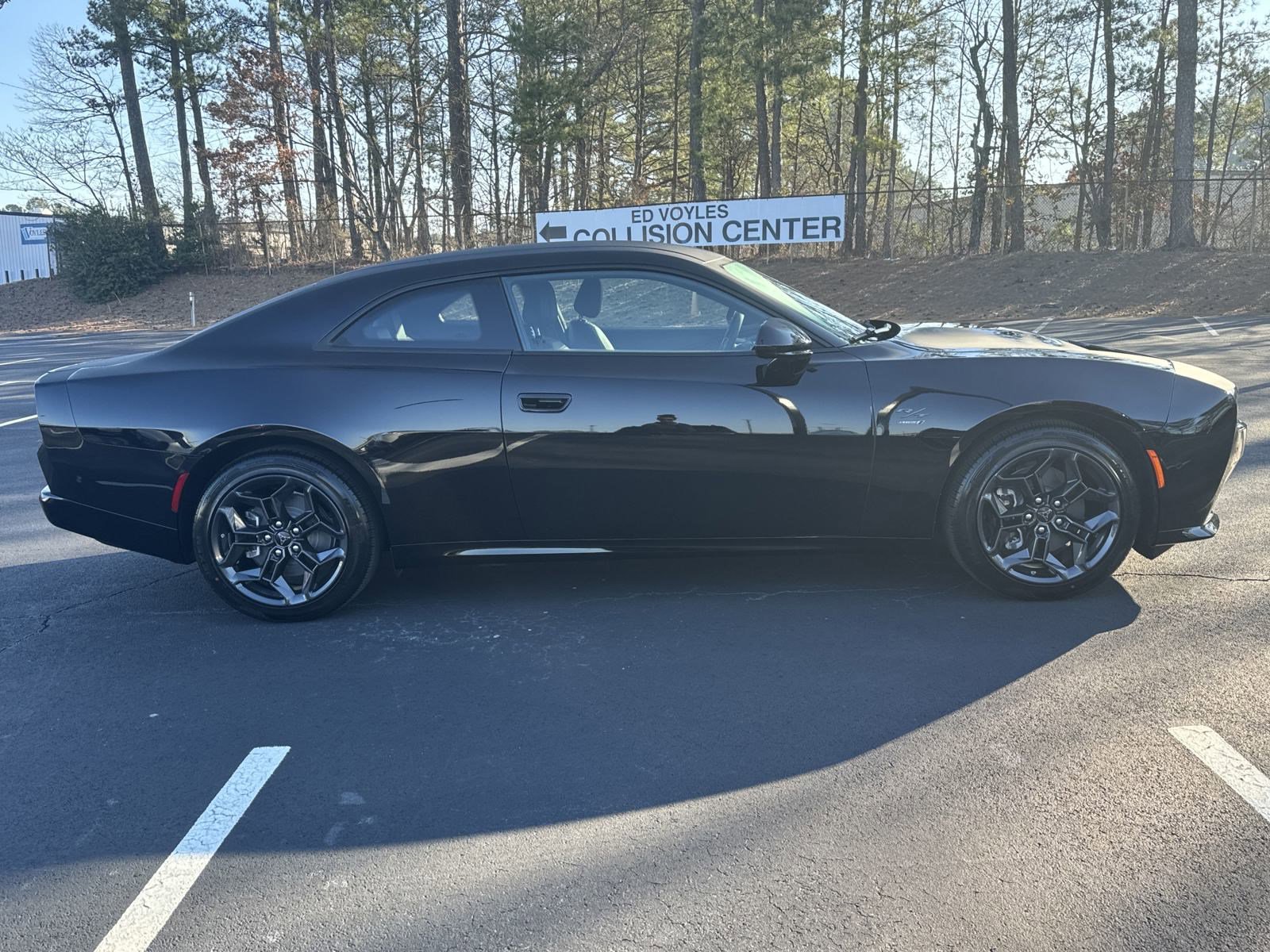 2025 Dodge Charger R/T photo 7