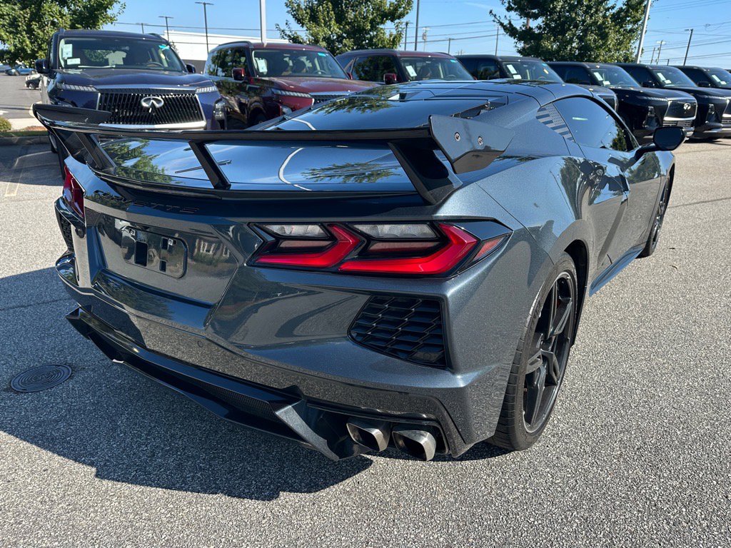 2020 Chevrolet Corvette 3LT photo 2