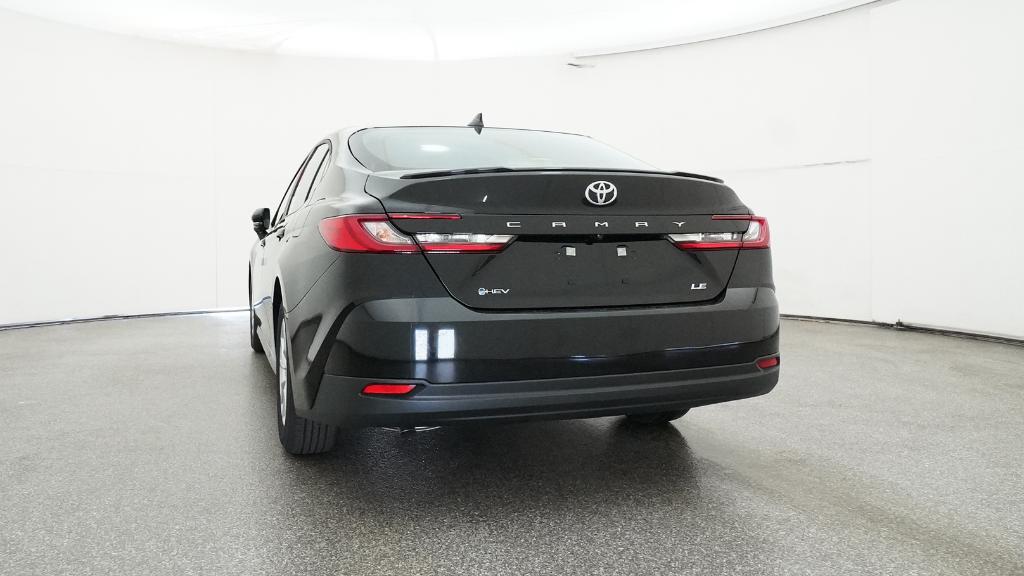 2026 Toyota Camry LE photo 15