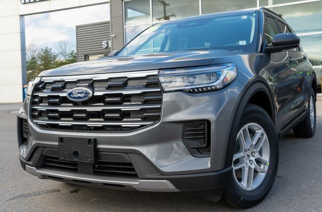 2026 Ford Explorer Active's photo