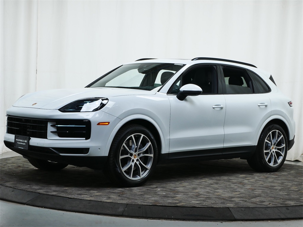 2025 Porsche Cayenne Base