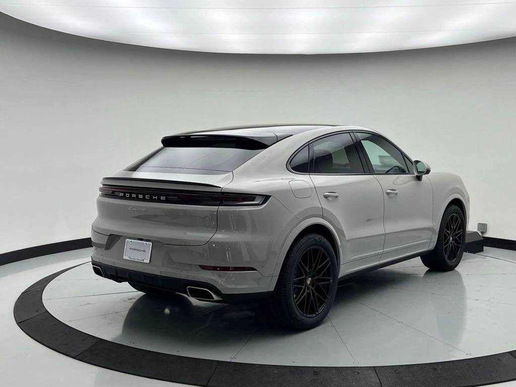 2026 Porsche Cayenne Coupe photo 7
