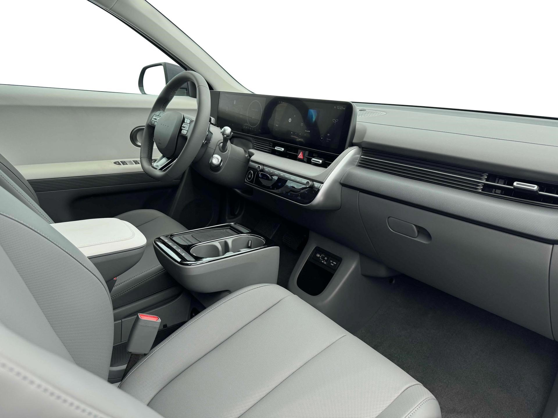 2025 Hyundai Ioniq 5 SEL photo 14
