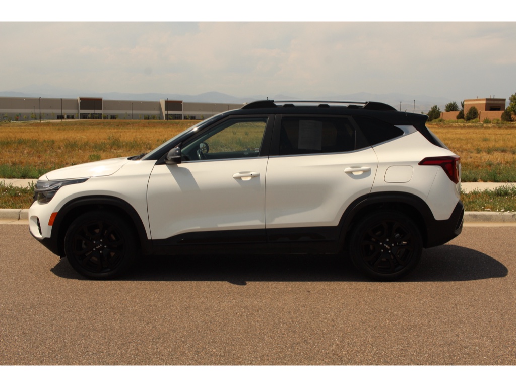 2024 Kia Seltos X-Line photo 2
