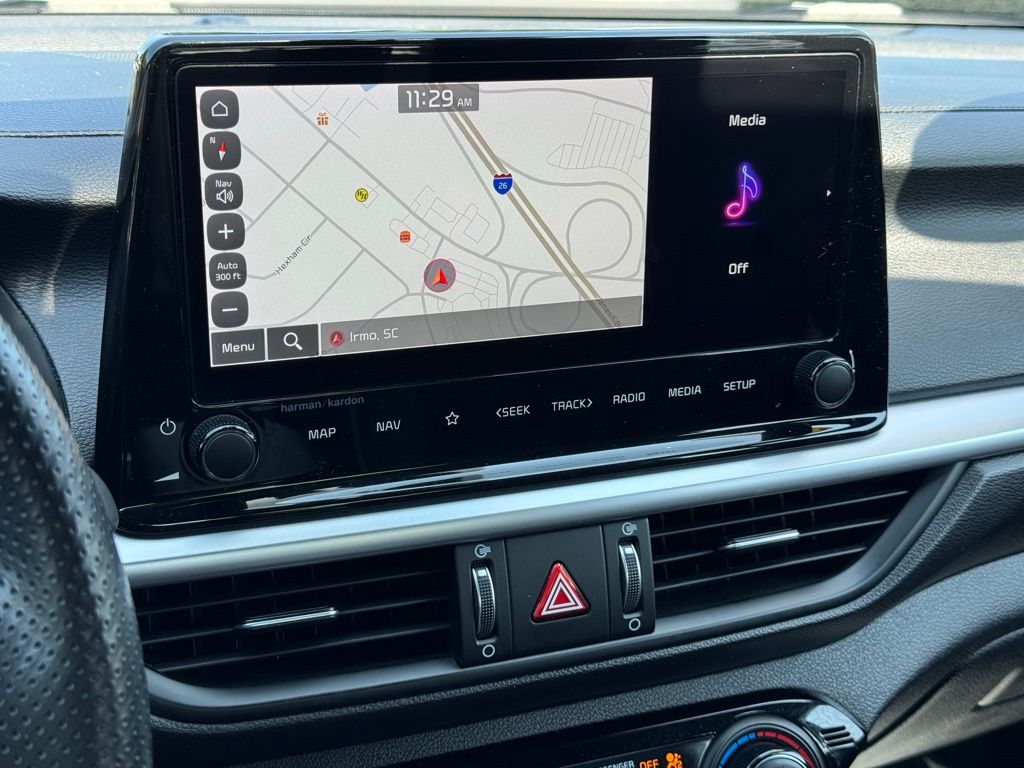 2023 Kia Forte GT-Line photo 30