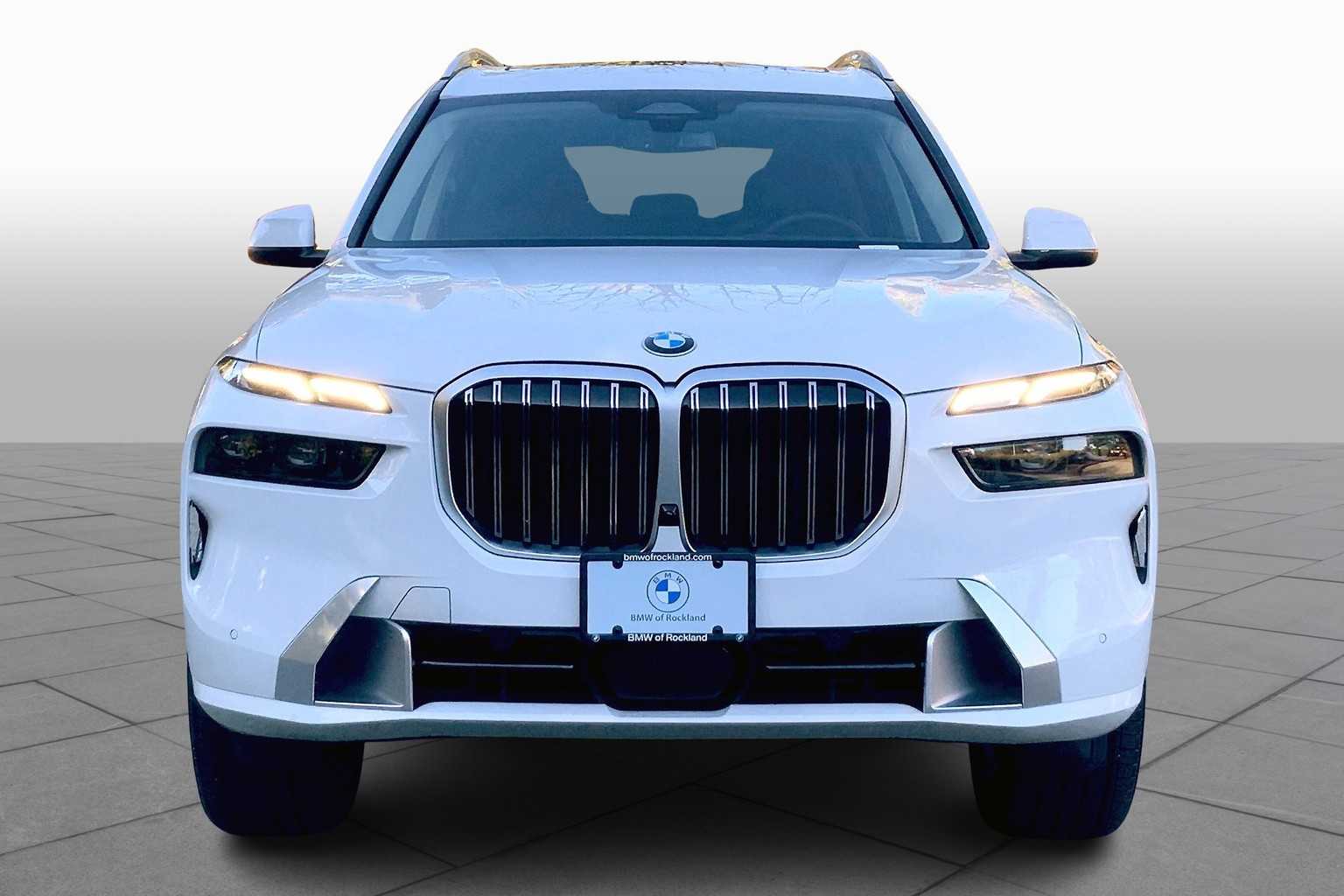2025 Bmw X7 xDrive40i photo 3
