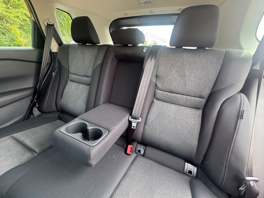 2026 Nissan Rogue SV photo 23
