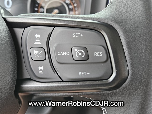2025 Jeep Gladiator Sport S photo 22