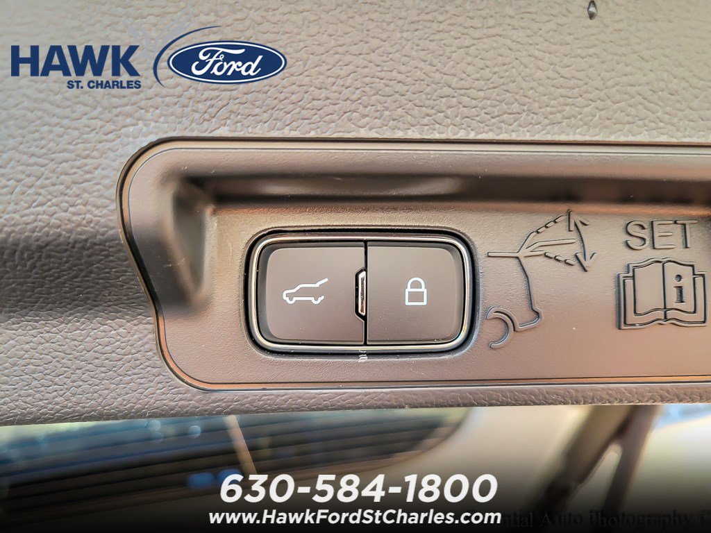 2026 FORD EXPLORER - Image 17