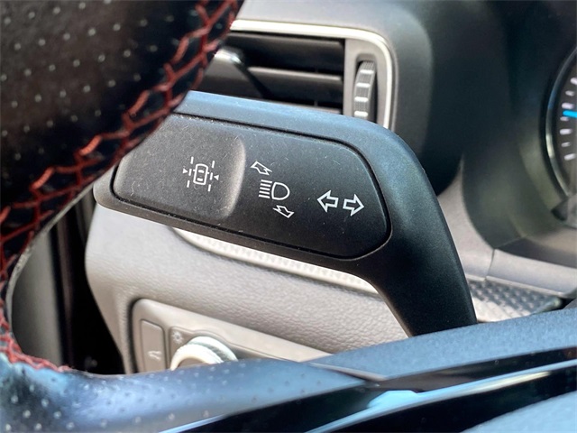 2022 Ford Explorer ST-Line photo 21