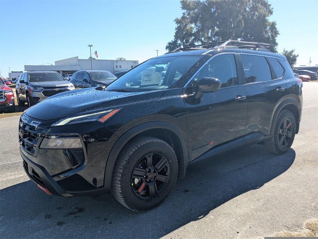 2026 Nissan Rogue SV photo 3