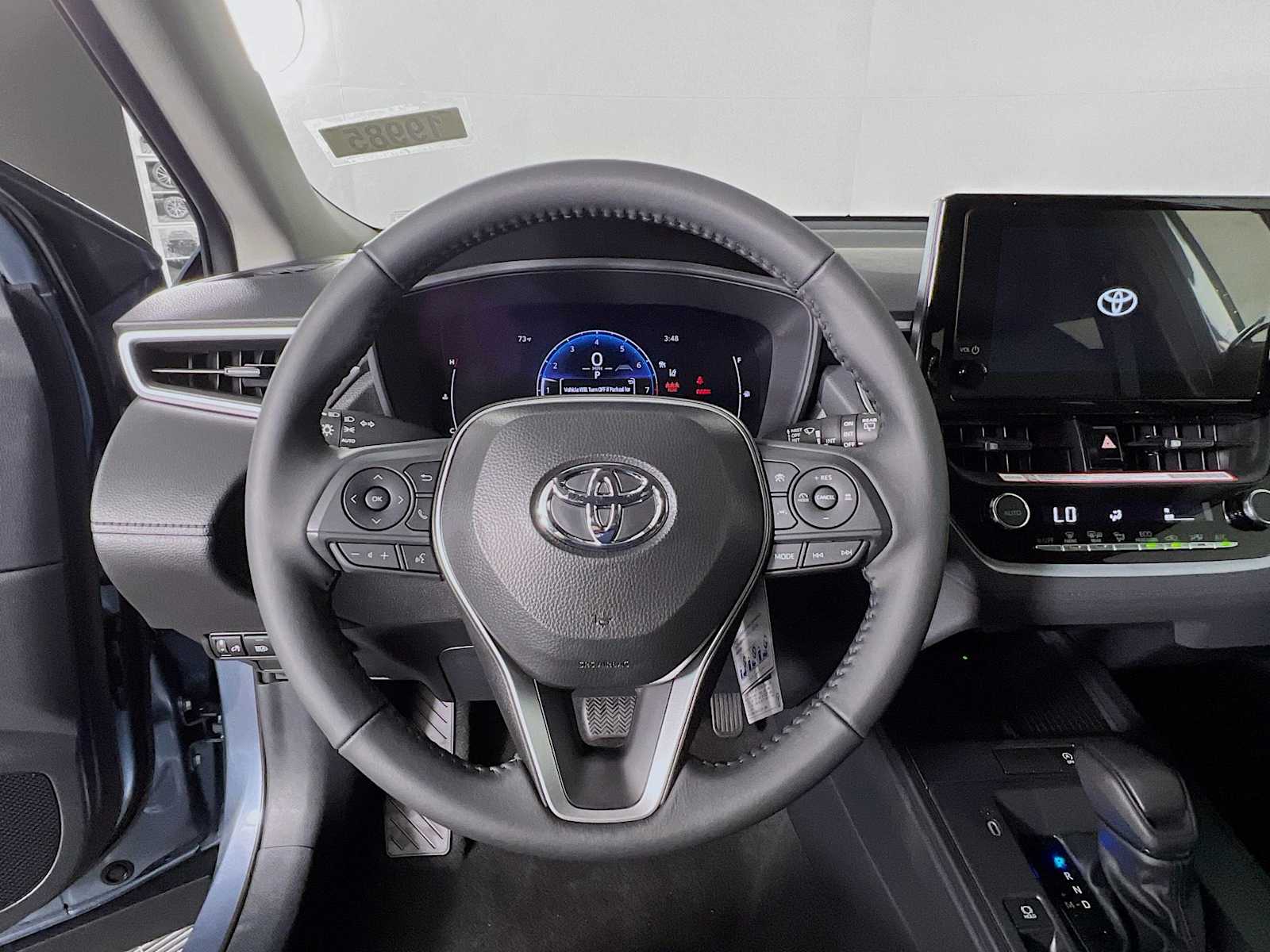 2026 Toyota Corolla Cross LE photo 7