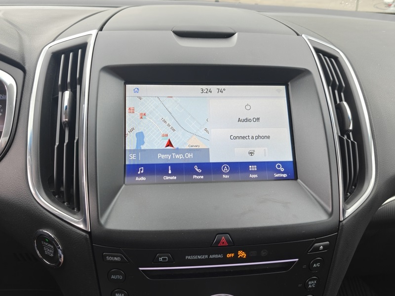 2019 Ford Edge Titanium photo 16