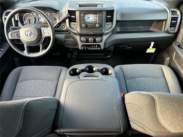 2024 Ram 2500 Tradesman photo 12