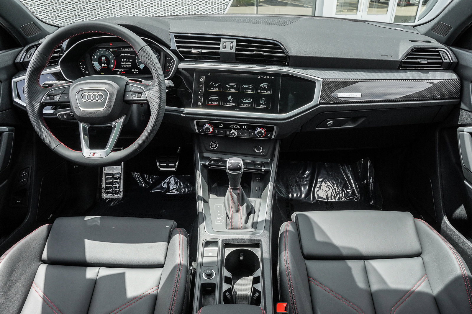 2025 Audi Q3 S line Premium Plus photo 6
