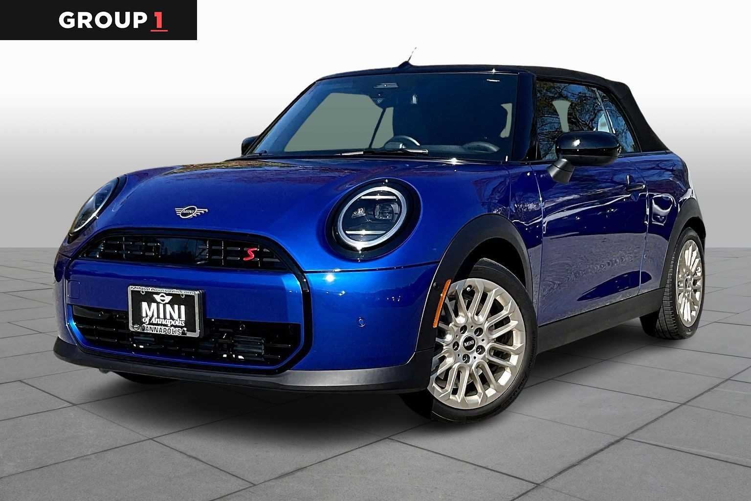 2026 MINI Convertible S's photo
