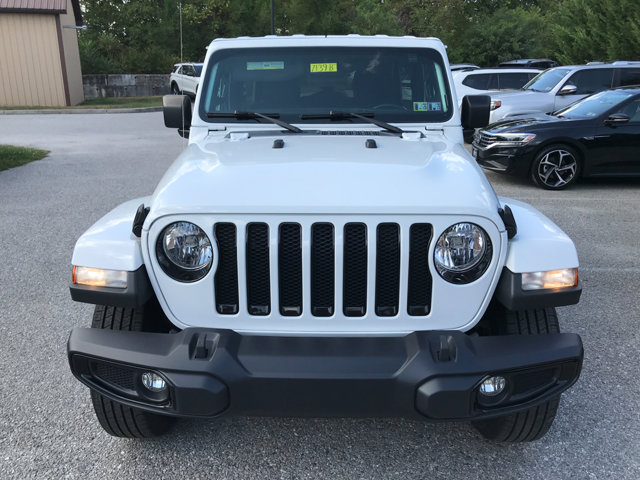 2021 Jeep Wrangler Unlimited Sahara Altitude photo 2