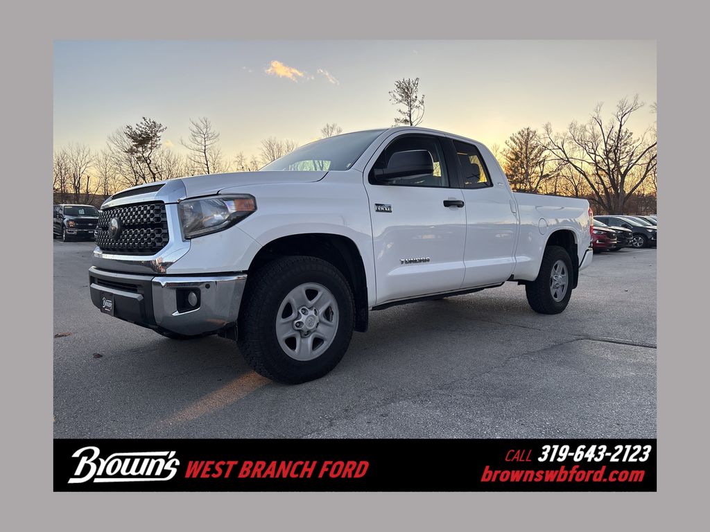 2021 Toyota Tundra SR5's photo