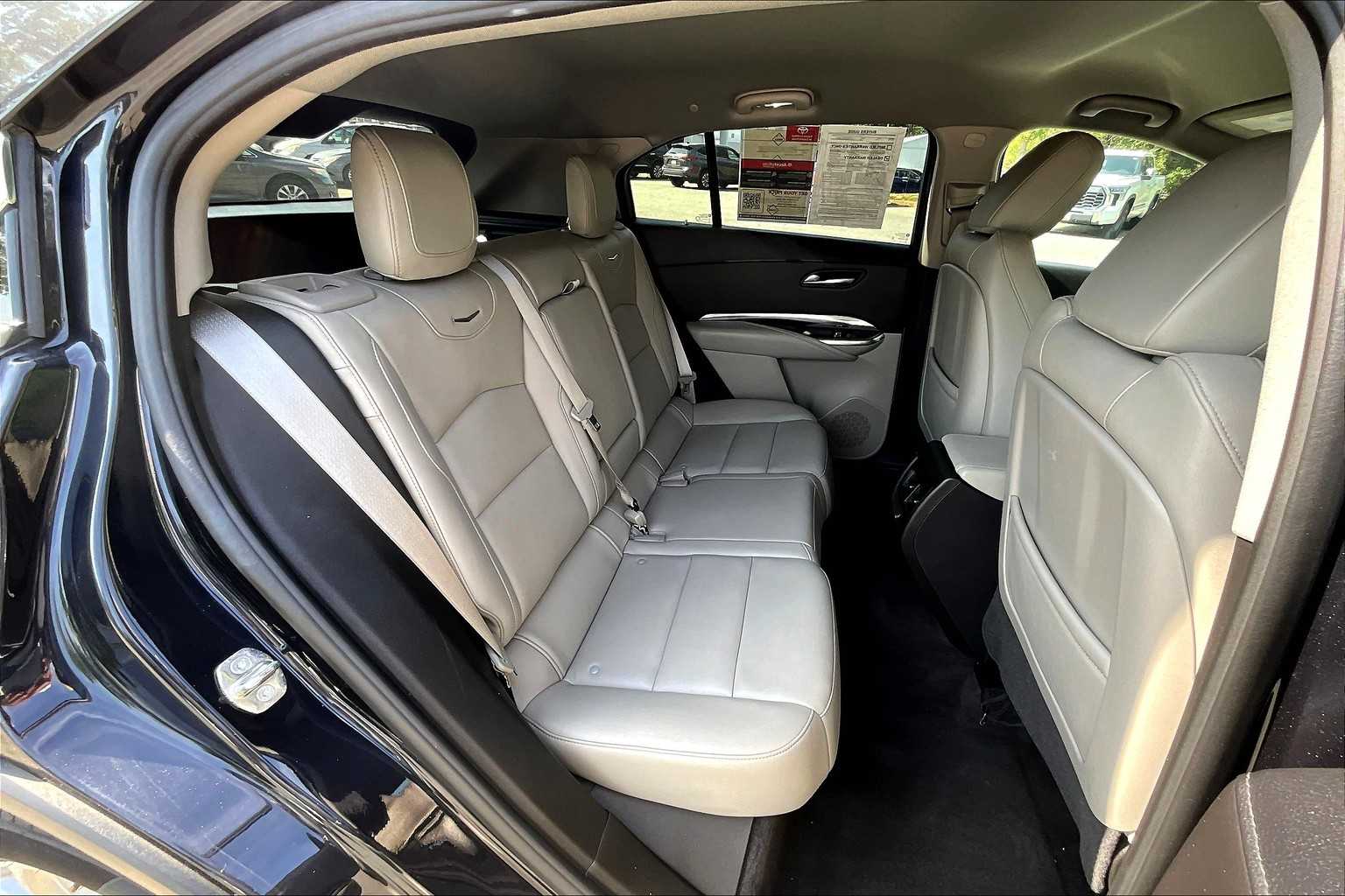 2022 Cadillac XT4 Luxury photo 17