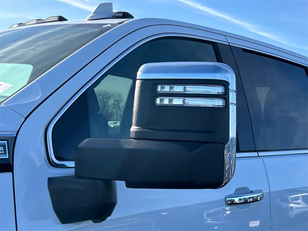 2026 GMC SIERRA HD - Image 11