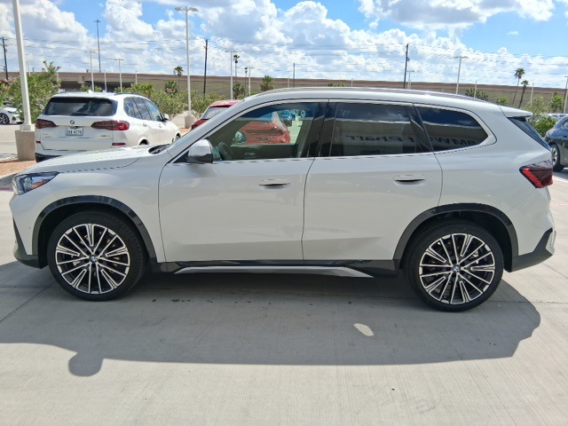 2026 Bmw X1 XDrive28i photo 3