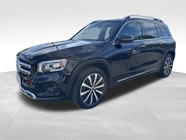2020 Mercedes-Benz GLB Base's photo