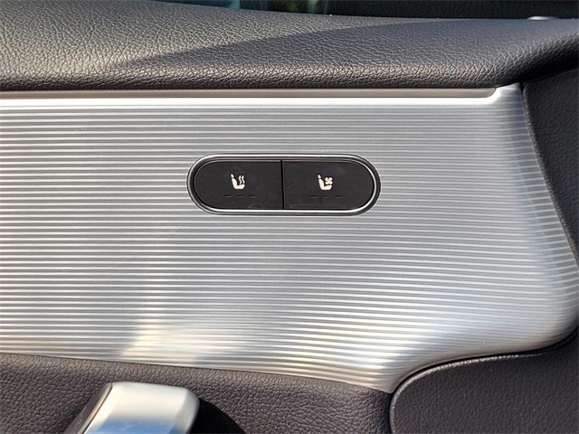 2022 Mercedes Benz A 220 photo 21