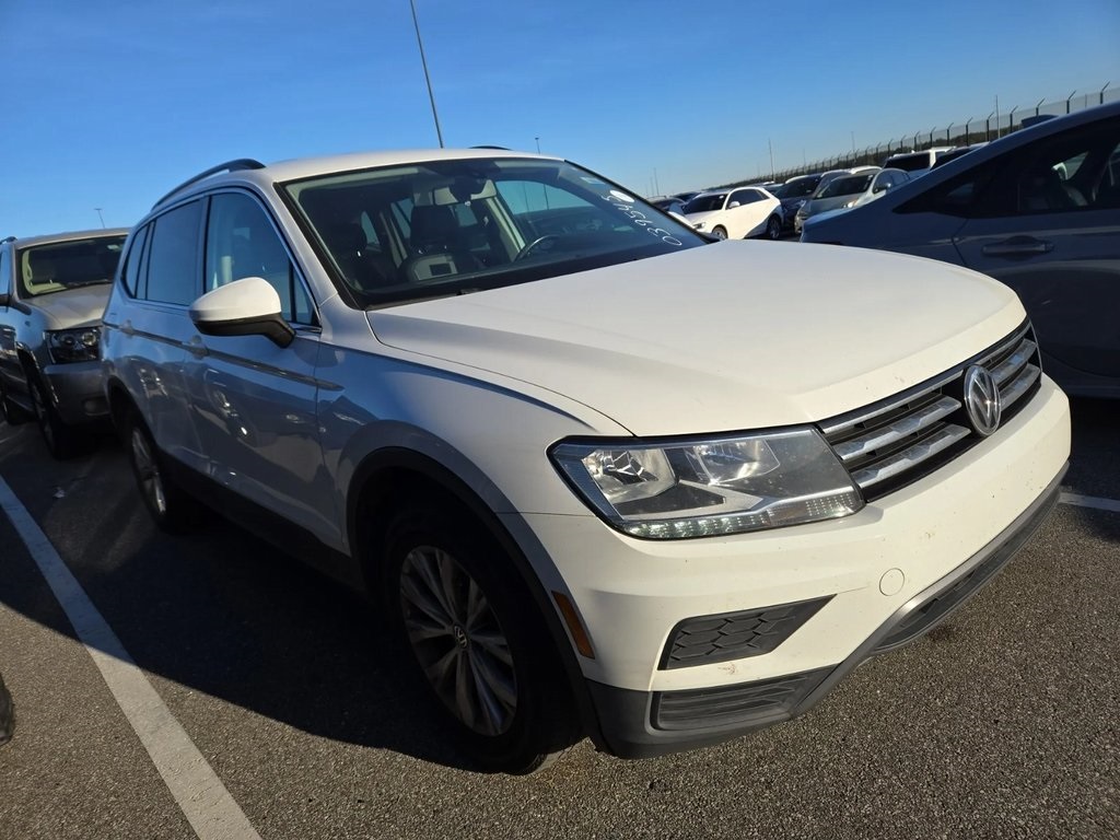 2019 Volkswagen Tiguan SE's photo