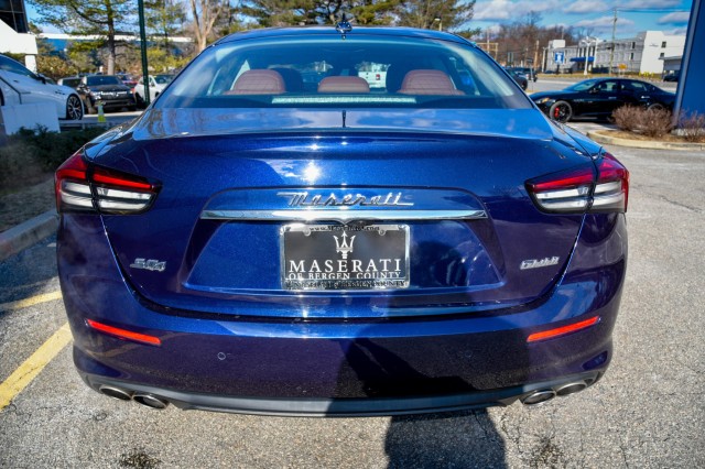 2021 Maserati Ghibli S Q4 photo 4