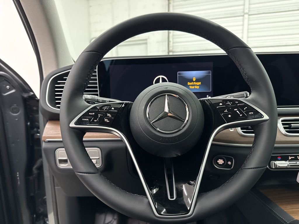 2026 Mercedes Benz GLE 350 photo 14