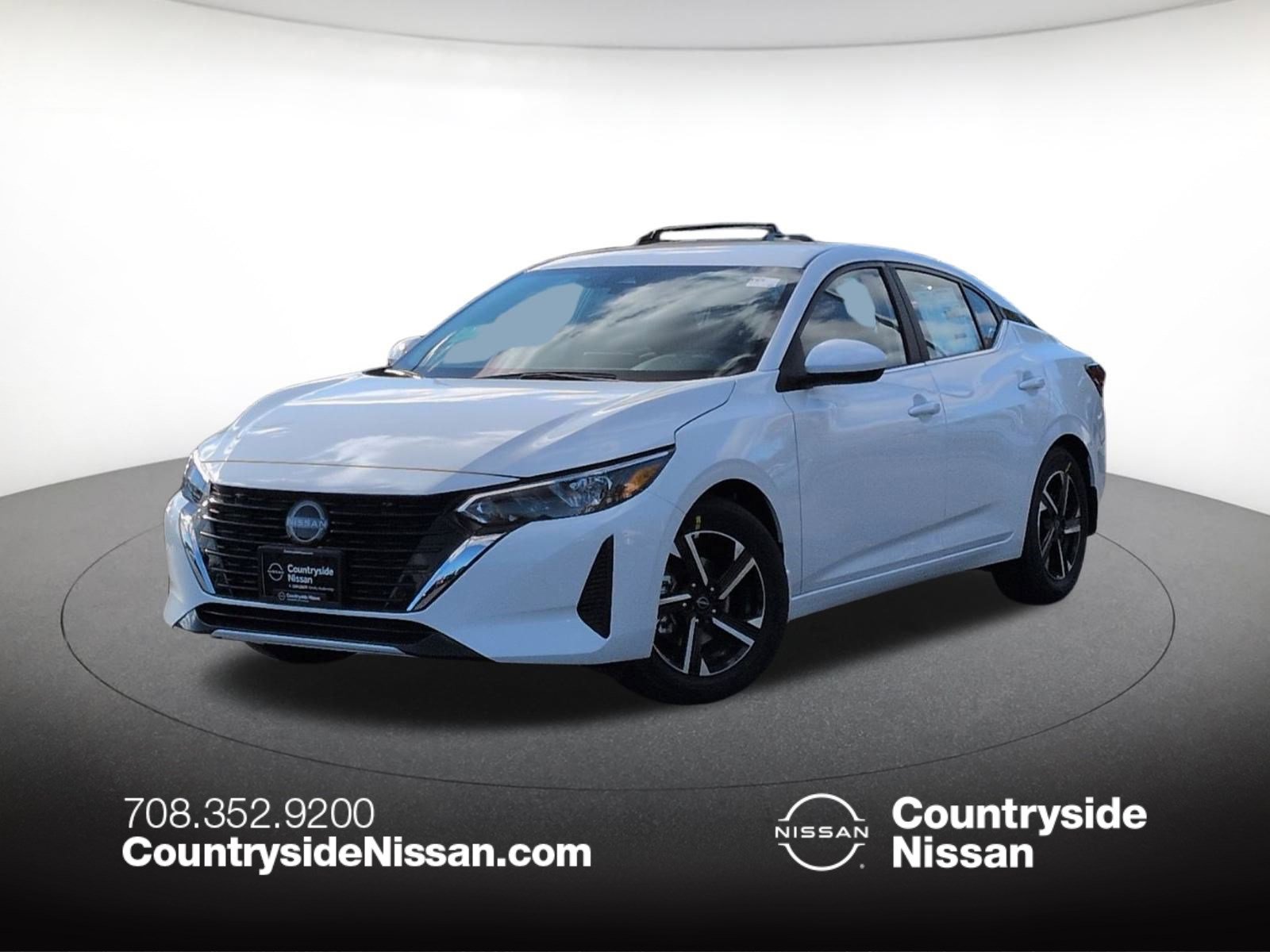 2025 Nissan Sentra SV's photo