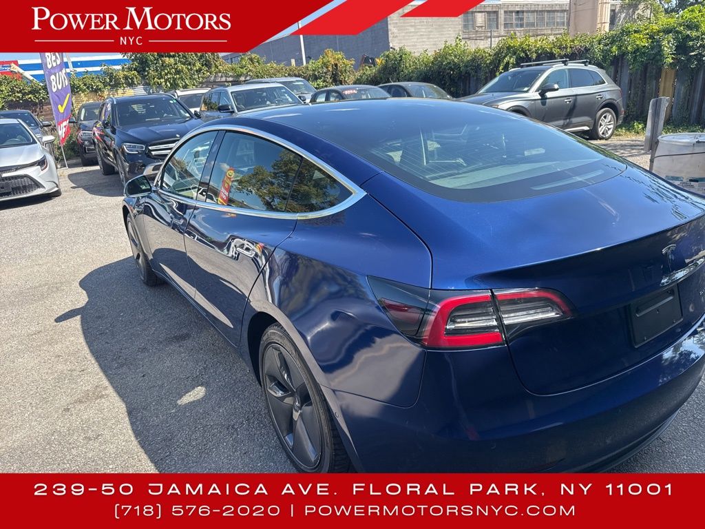 2019 Tesla Model 3 Long Range photo 6