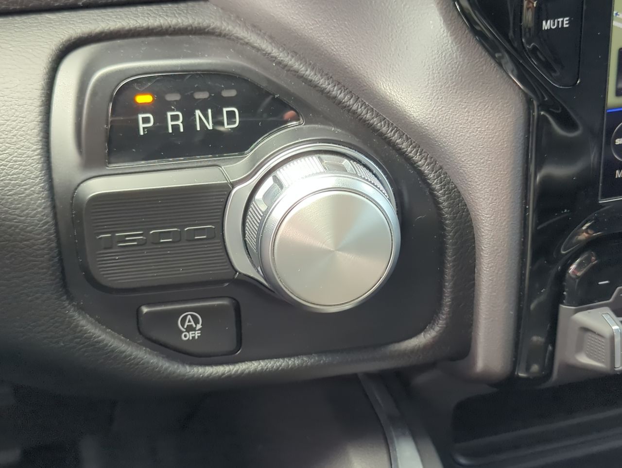 2021 Ram 1500 Laramie photo 15