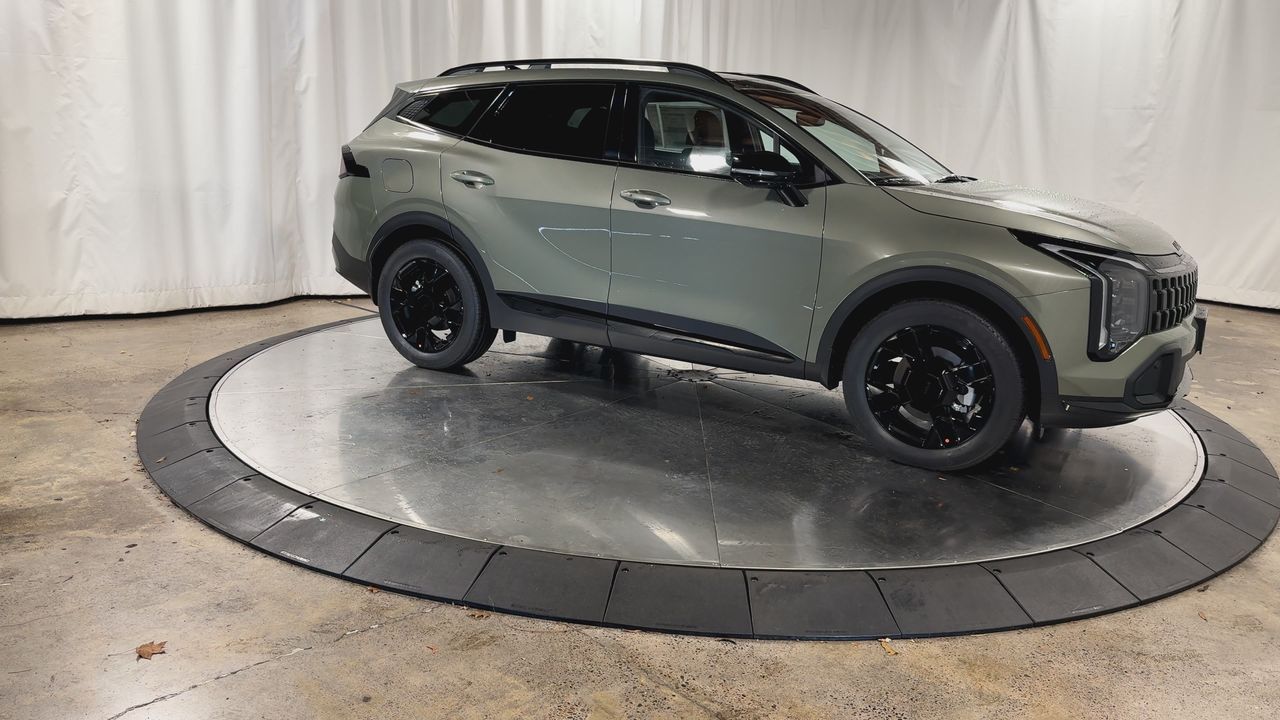2026 Kia Sportage Plug-In Hybrid X-Line photo 2