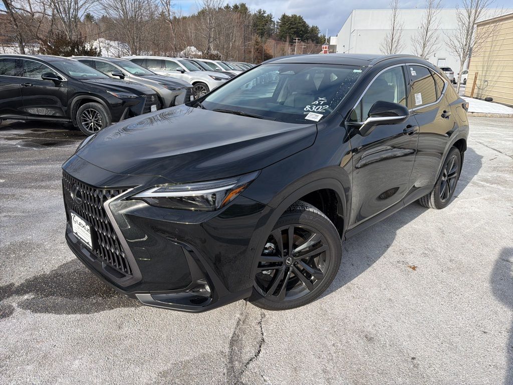 2026 Lexus NX PHEV 450h+'s photo