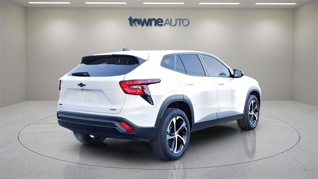 2024 Chevrolet Trax photo 3