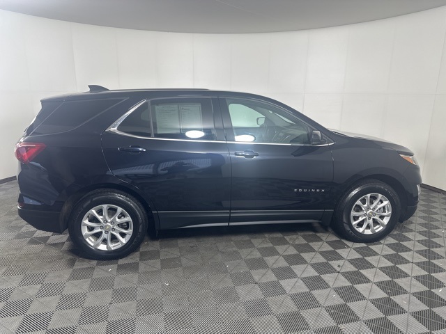 Used 2020 Chevrolet Equinox LT with VIN 2GNAXUEV3L6175583 for sale in Shakopee, Minnesota